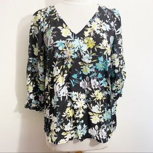 ZAC & RACHEL light gauzy flowy floral v-neck top S